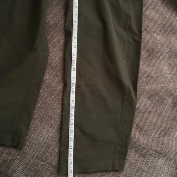 NWT Uniqlo Olive Jersey Barrel Pants size S (Japan) - Picture 6 of 6